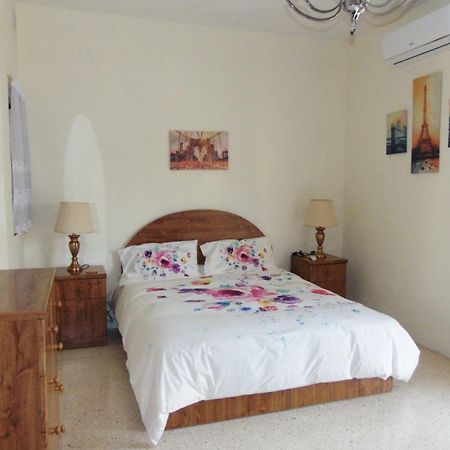 Kennedy Court - Prime Location - Bus Terminus Apartment St. Paul's Bay Exterior foto